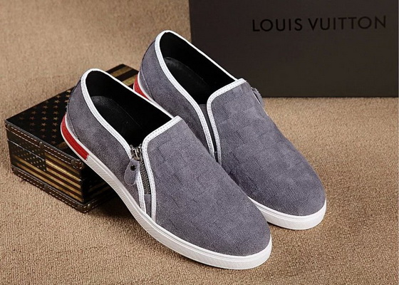 LV Men Loafers--013